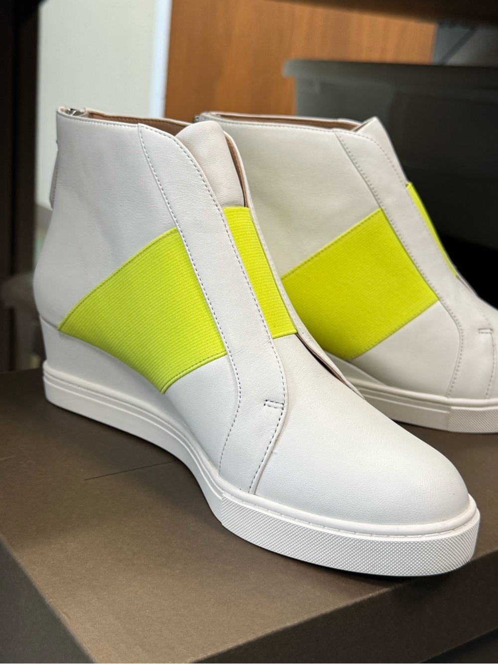 Linea Paolo White Wedge Sneakers with Neon Yellow Elastic Panel BRAND NEW